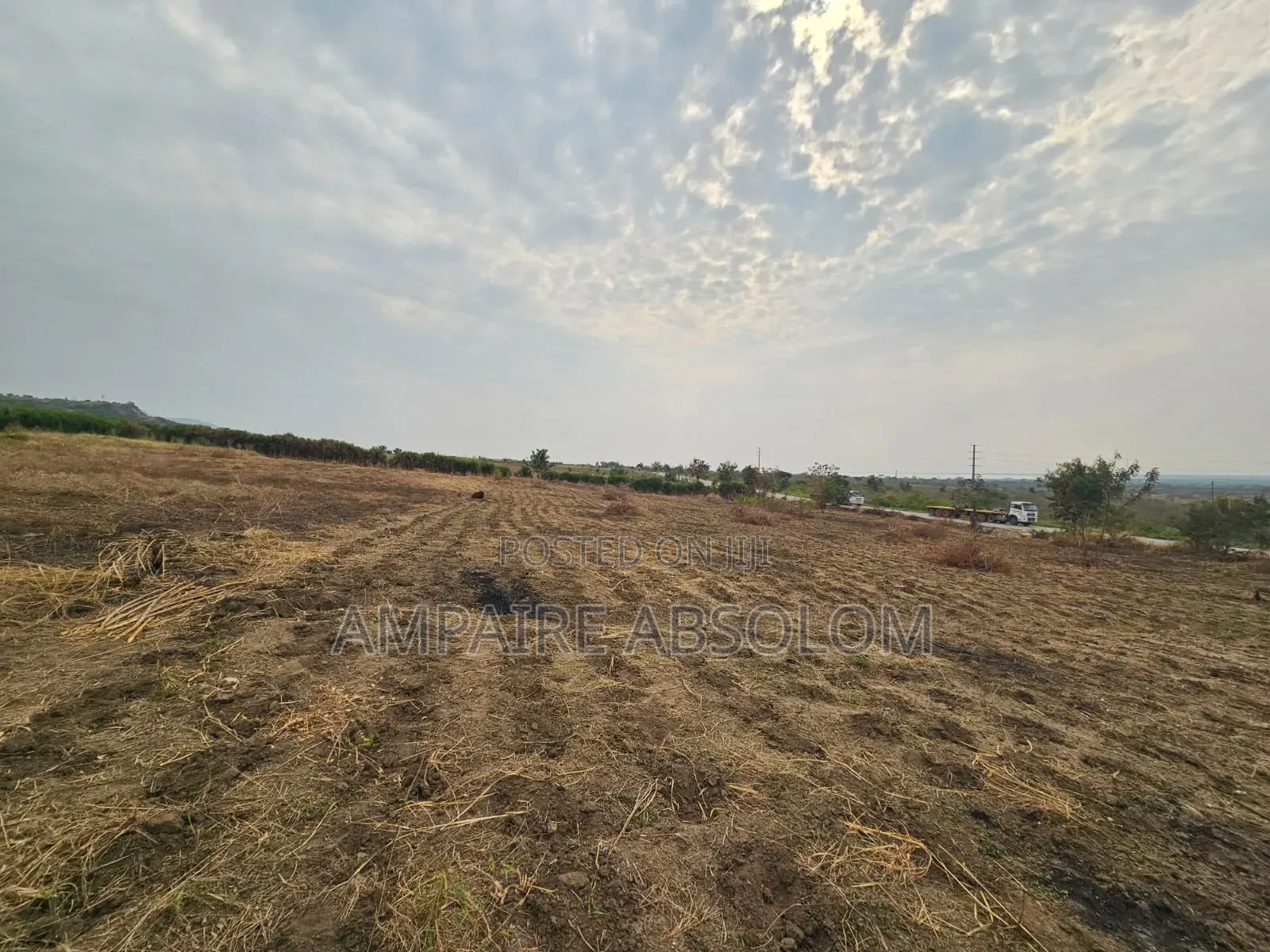 2acres of Land on Sell in Kasese Kikorongo