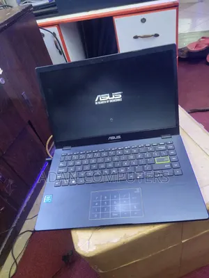 Laptop Asus Vivobook E410M 4GB Intel Celeron SSD 72GB