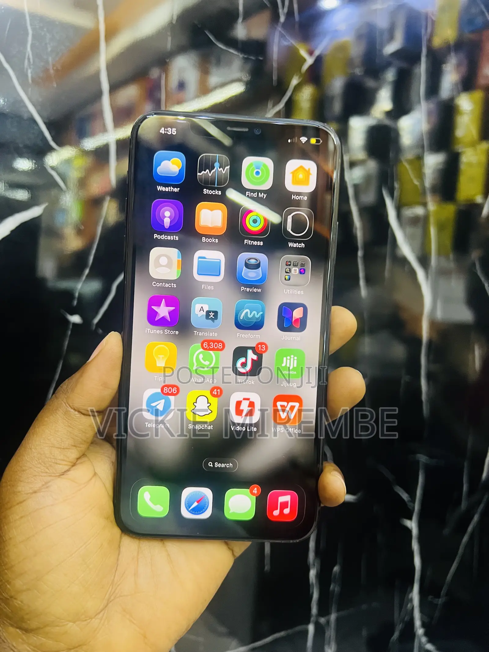Apple iPhone 11 Pro Max 64 GB Green