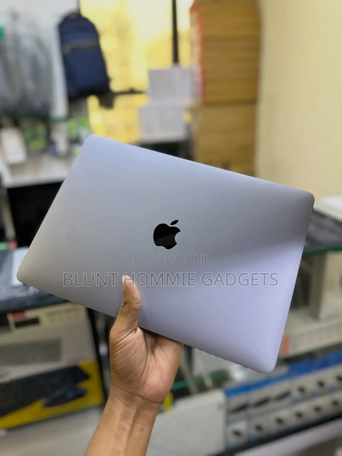 Laptop Apple MacBook Pro 2017 8GB Intel Core i7 SSD 256GB