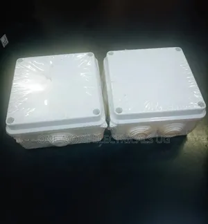 Adaptable Boxes All Sizes 100×100 Mm Brand New