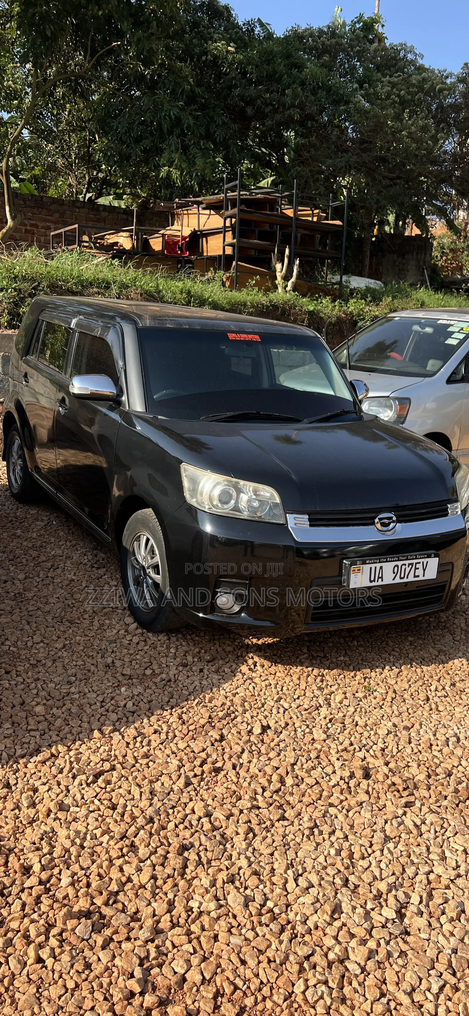 Toyota Corolla Rumion Hatchback 1.5 FWD 2009 Black
