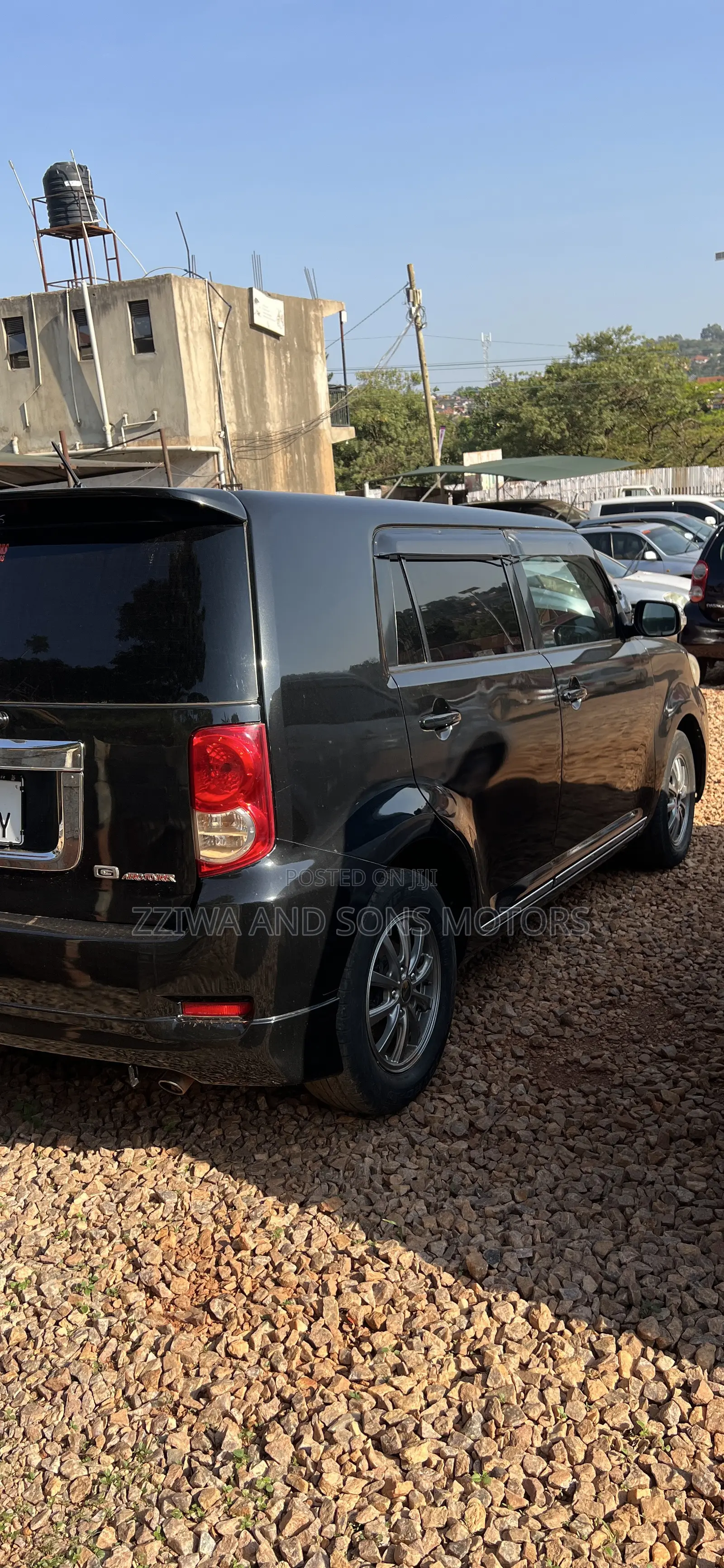 Toyota Corolla Rumion Hatchback 1.5 FWD 2009 Black