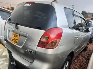 Toyota Corolla Spacio 2005 Silver