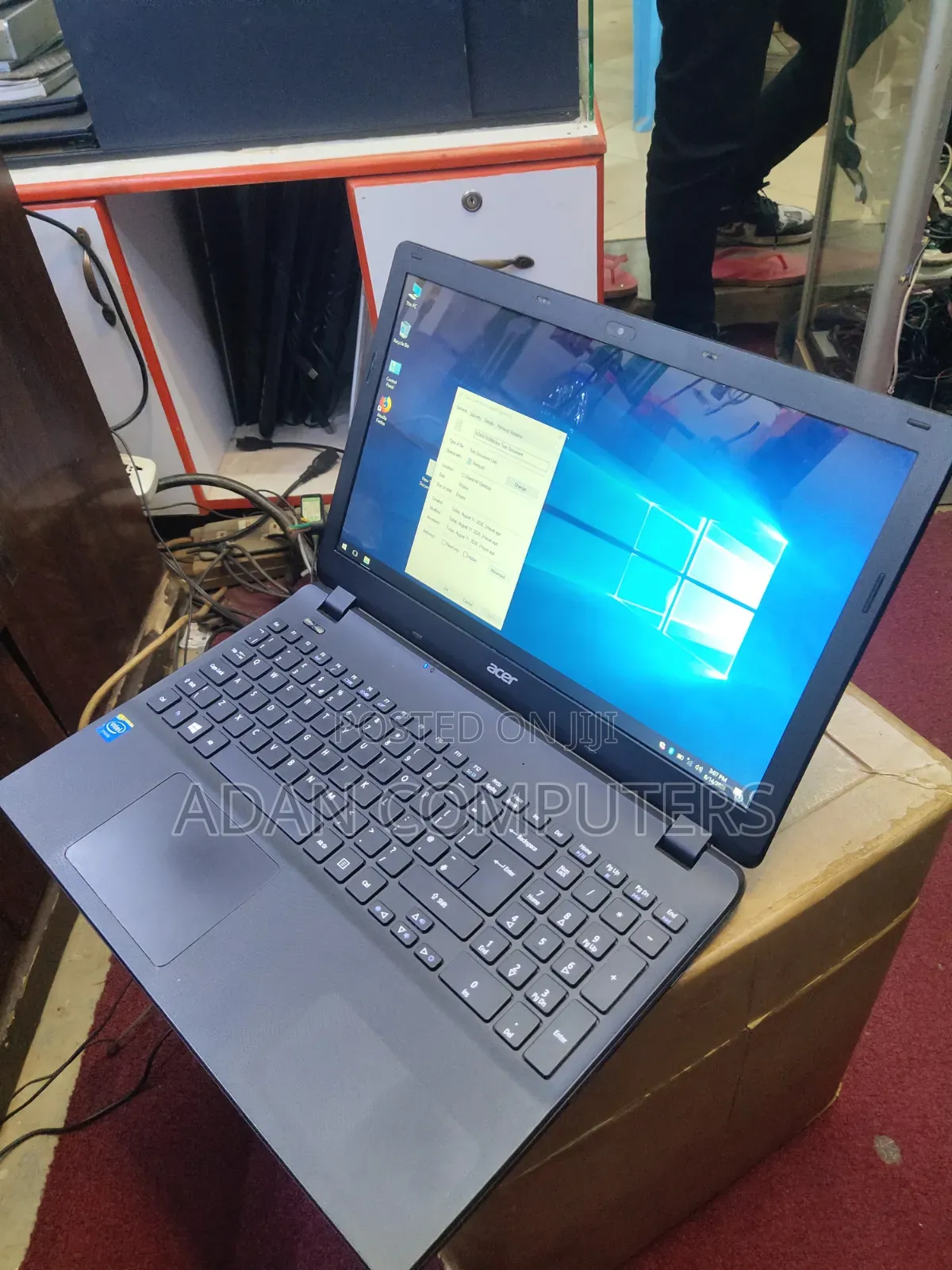 Laptop Acer Aspire ES1-512 4GB Intel Celeron HDD 320GB