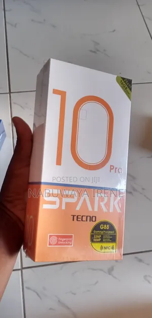 New Tecno Spark 10 Pro 256 GB Blue