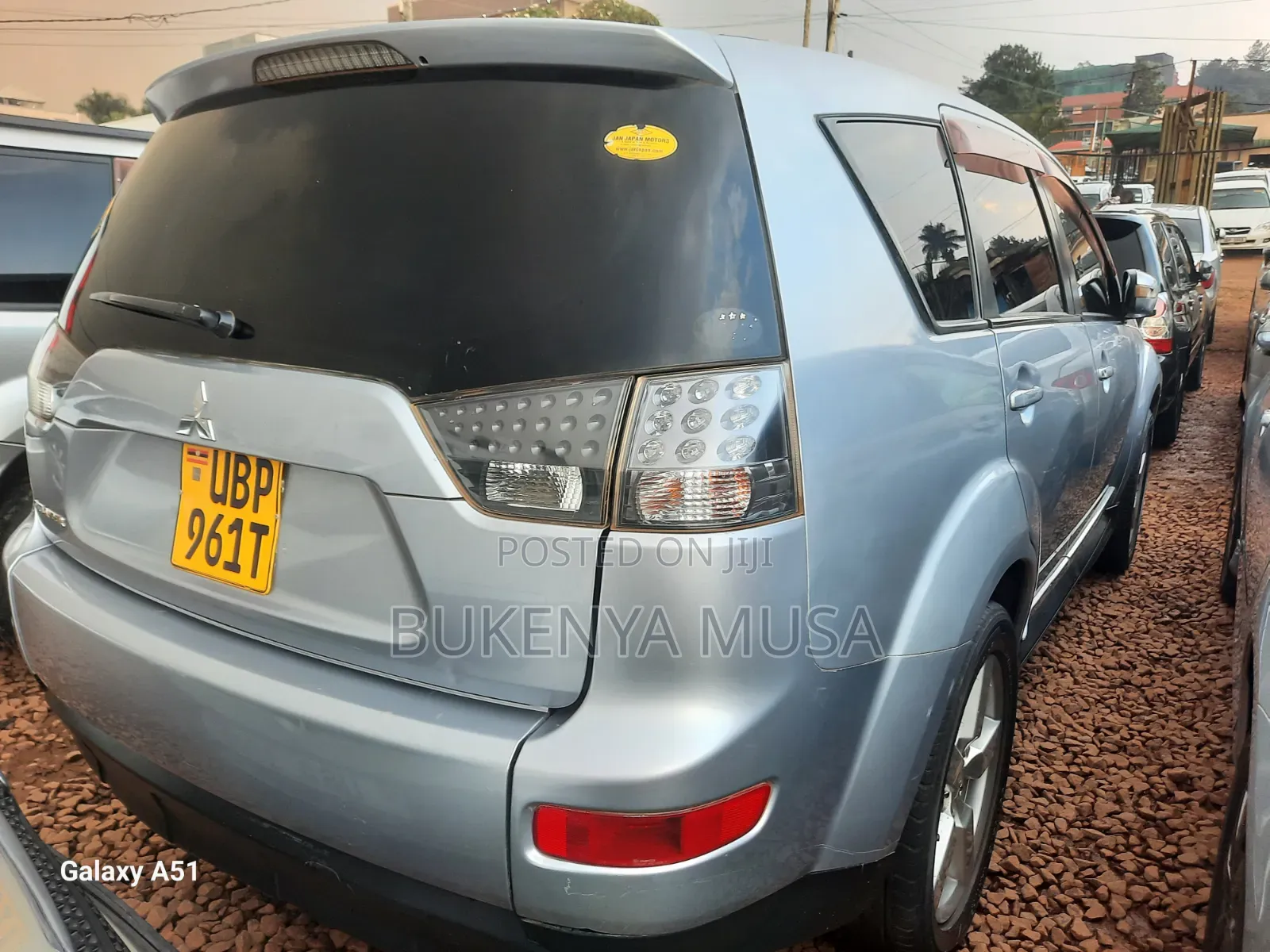 Mitsubishi Outlander 2010 Silver