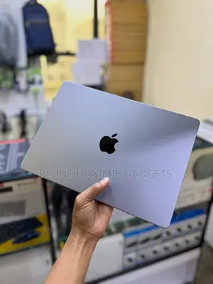 Laptop Apple MacBook Pro 2021 M1 16GB Apple M1 SSD 512GB