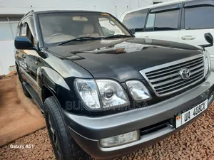 Toyota Land Cruiser 2005 Black