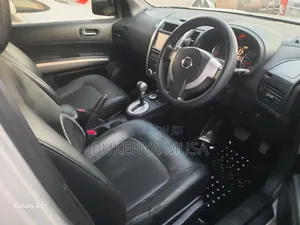 Nissan X-Trail 2011 Silver