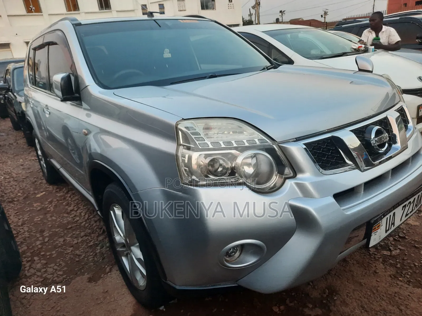 Nissan X-Trail 2011 Silver