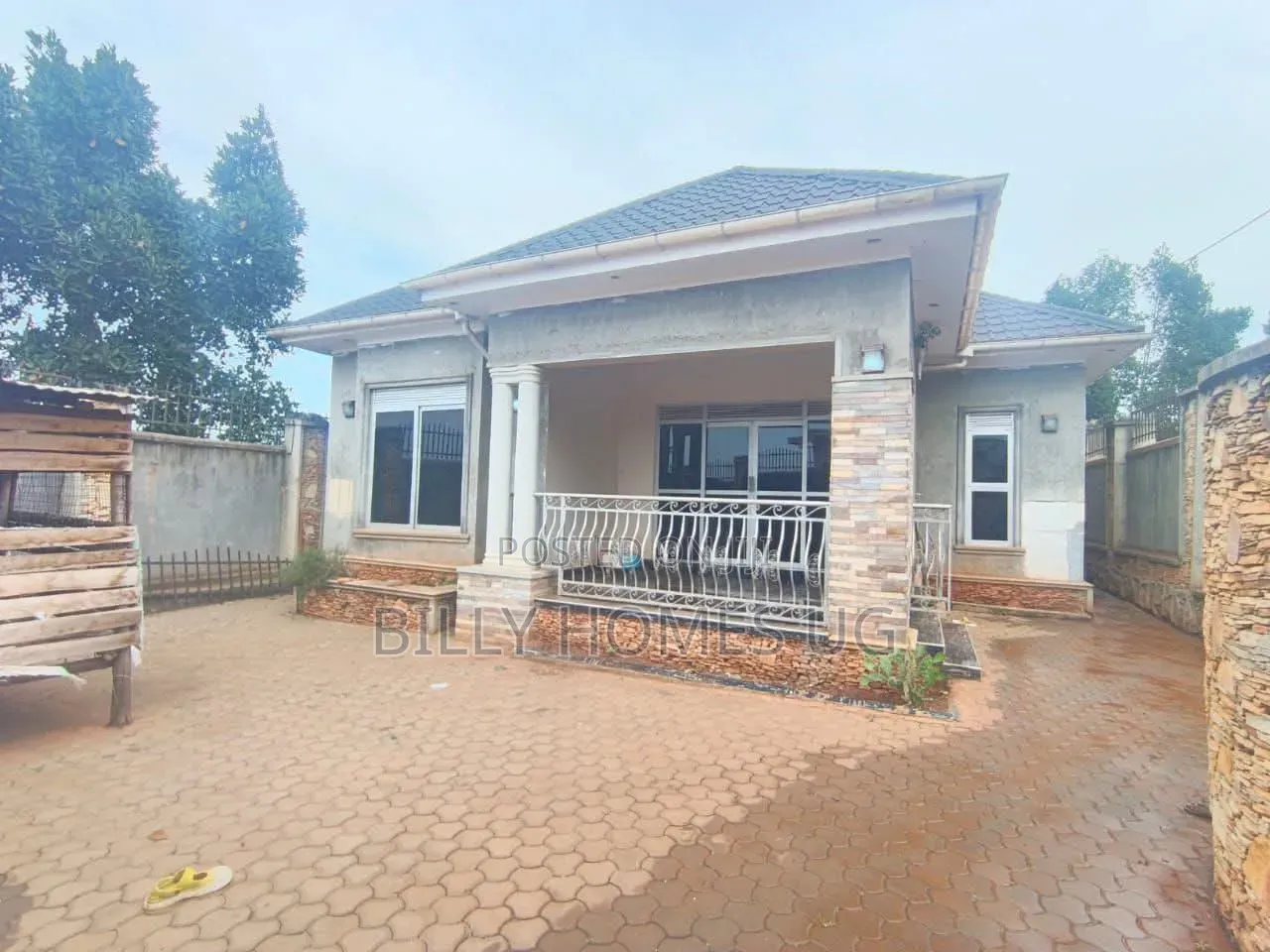3bdrm House in Goma for sale