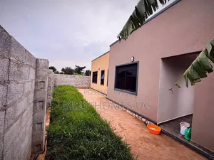 3bdrm House in Kira for sale