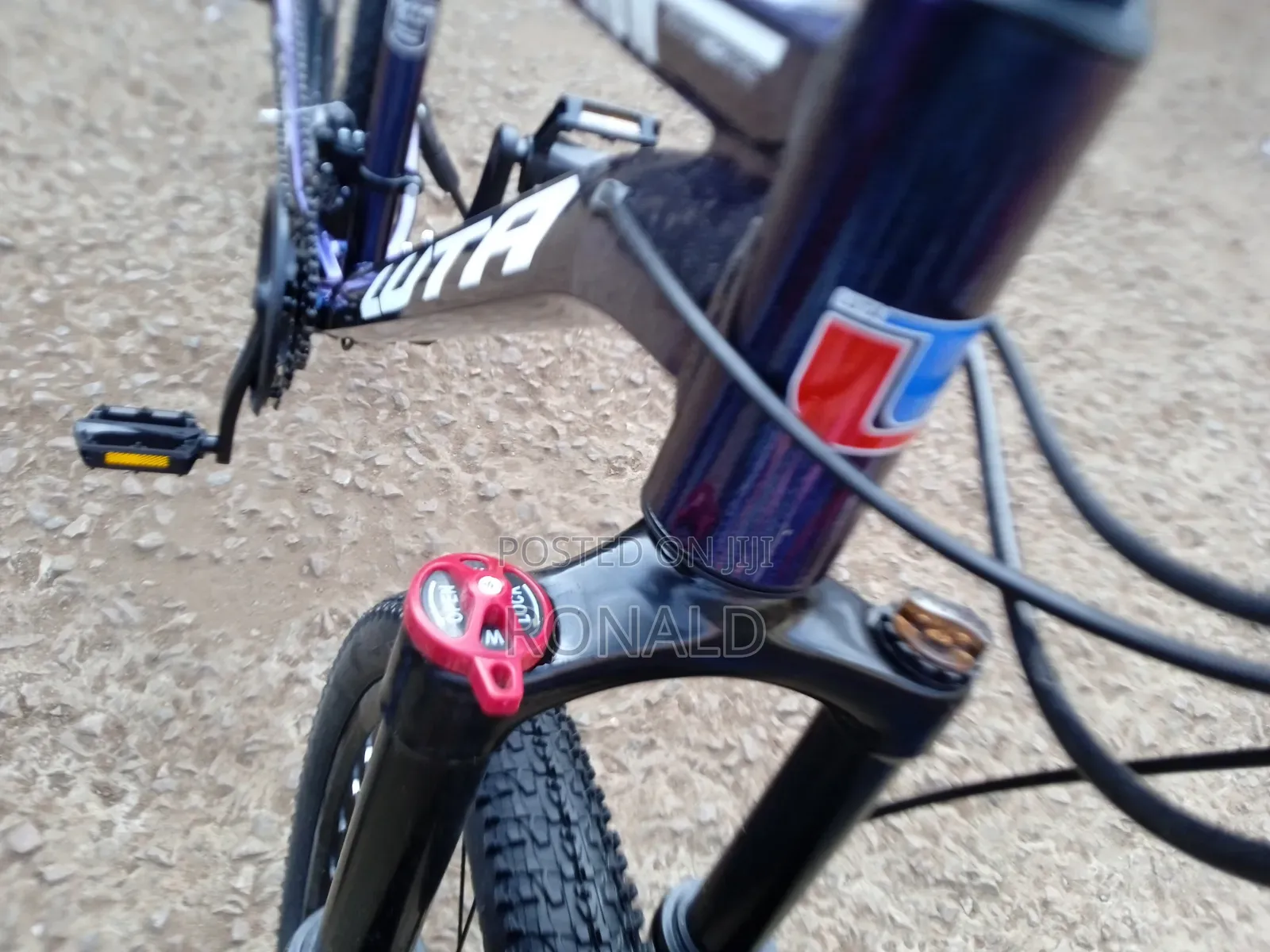 Brand New Mountain Bike Size 26 With Lockable Front Suspension