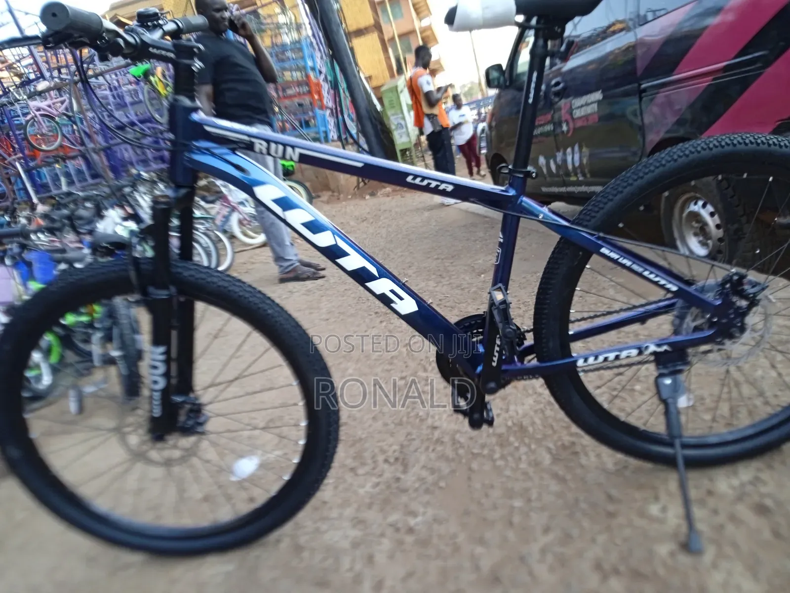 Brand New Mountain Bike Size 26 With Lockable Front Suspension
