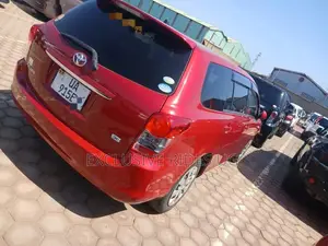 Toyota Corolla Fielder 2012 Red