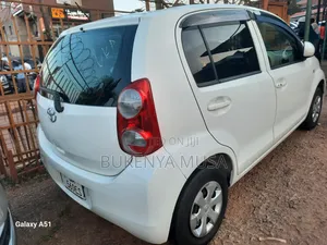 Toyota Passo 2012 White