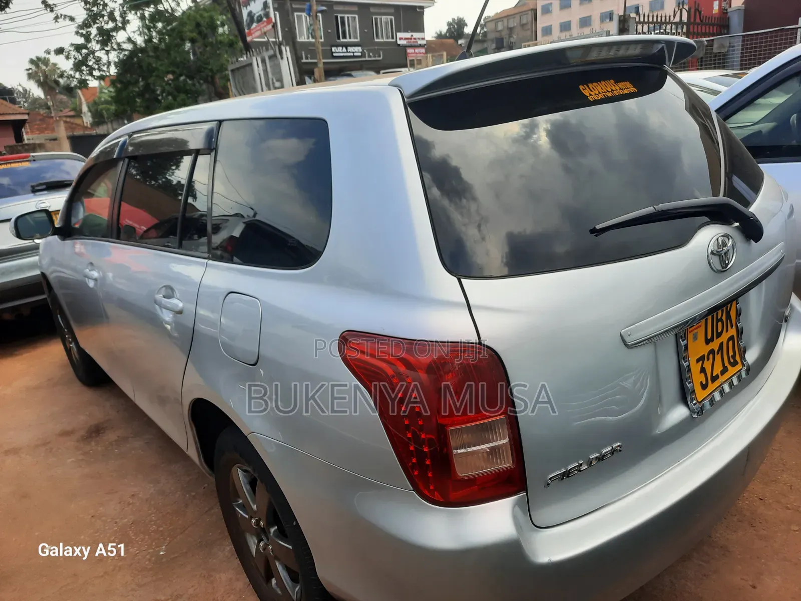 Toyota Corolla Fielder 2010 Silver