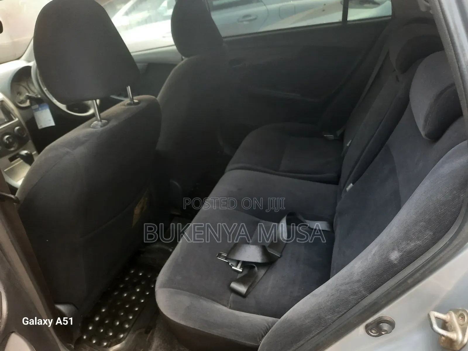 Toyota Corolla Fielder 2010 Silver