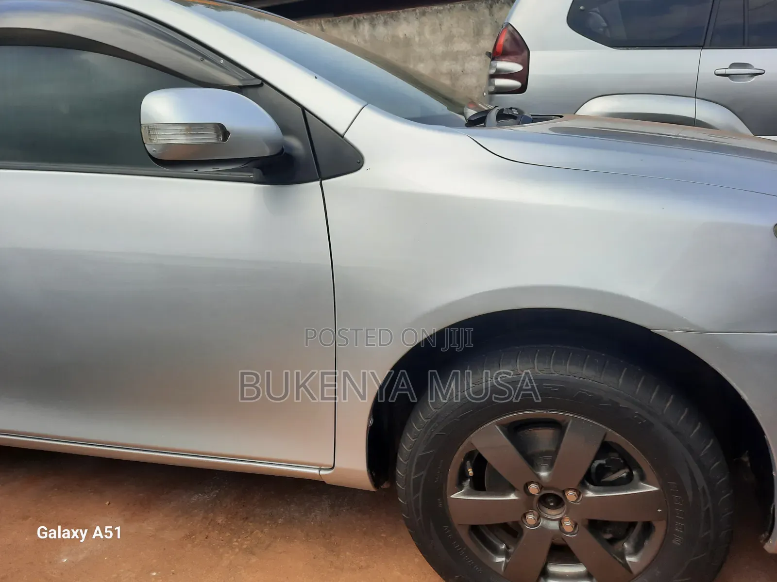 Toyota Corolla Fielder 2010 Silver