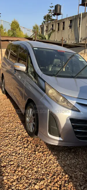Mazda Biante 2009 Silver