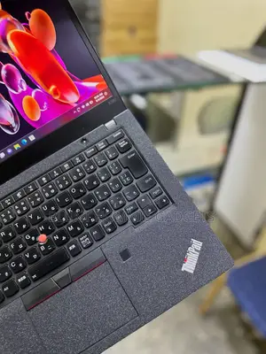 New Laptop Lenovo ThinkPad X390 8GB Intel Core i5 SSD 256GB