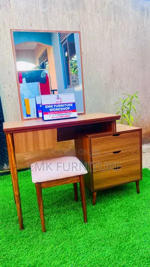 Dresing Mirror