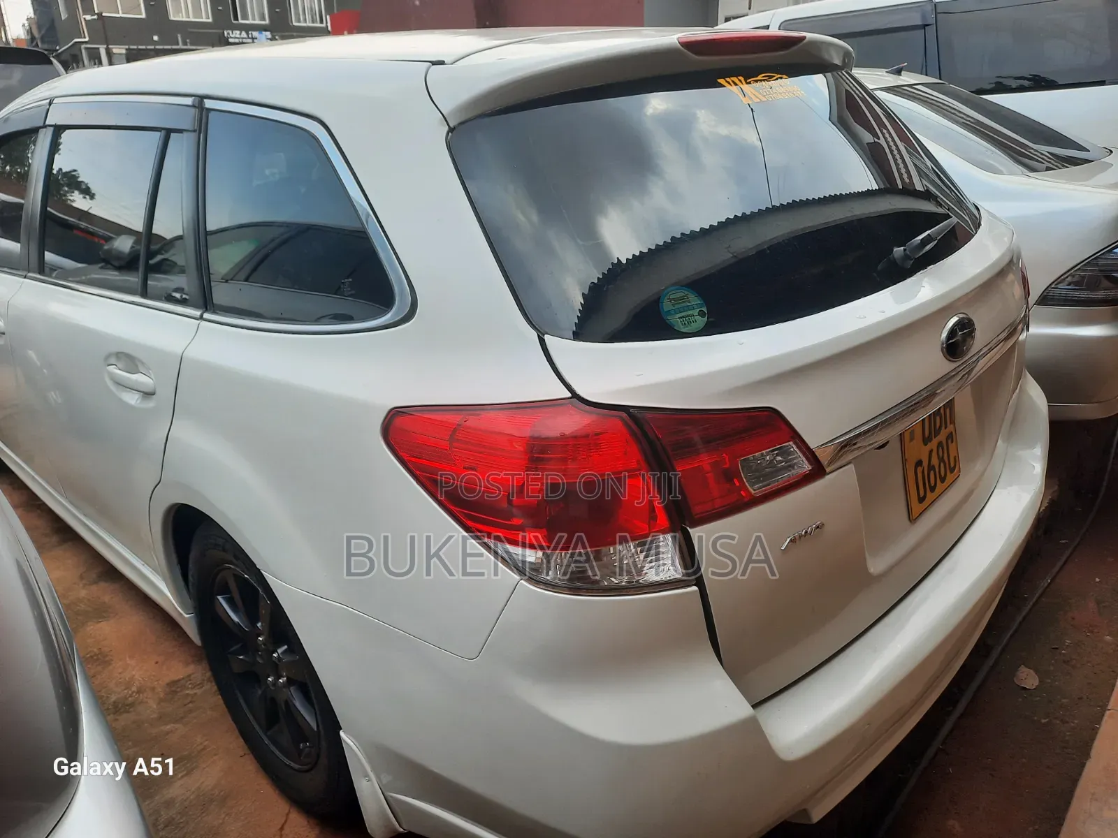 Subaru Legacy 2010 White