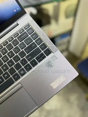 Laptop HP ZBook Firefly 14 G7 16GB Intel Core i7 SSD 256GB