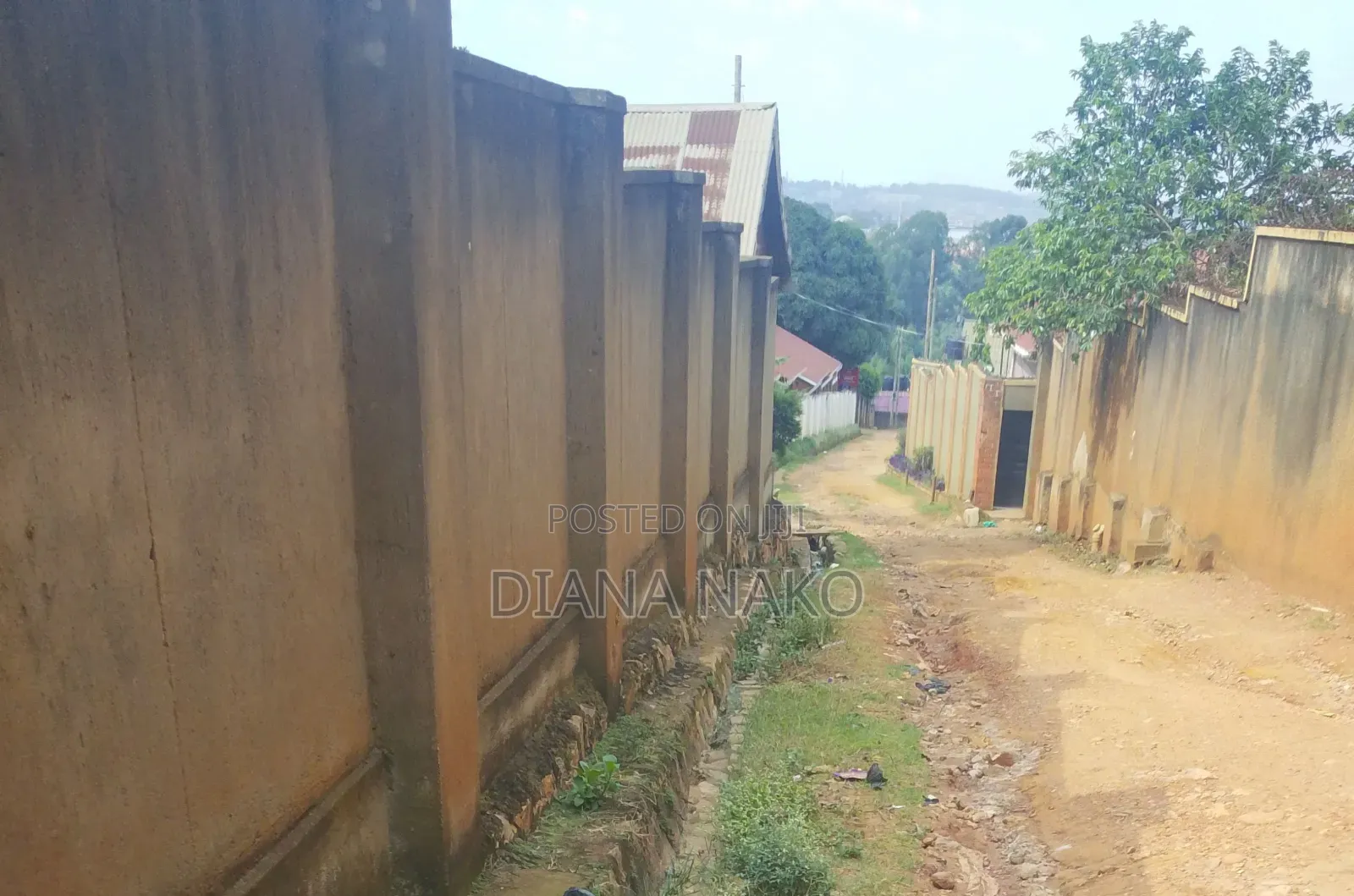 Furnished 3bdrm Bungalow in Kirinya, Wakiso / Wakiso for sale