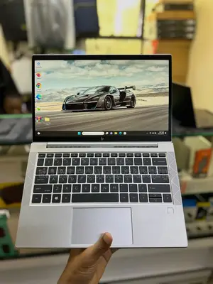 Laptop HP EliteBook 830 G7 8GB Intel Core i5 SSD 256GB