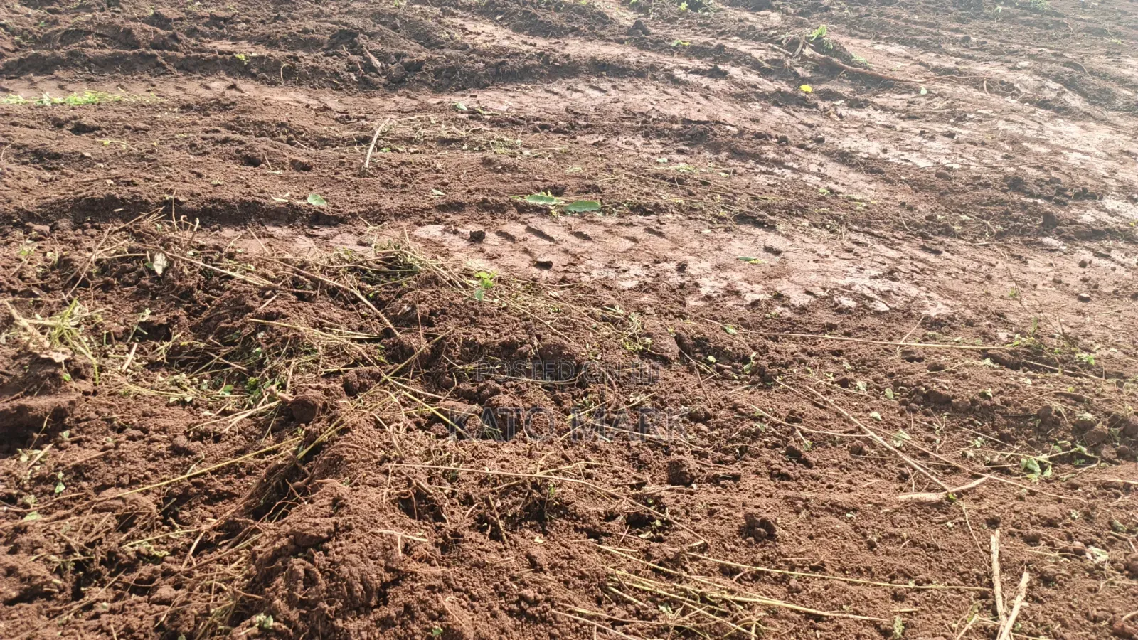 2 Acres for Sale Located at Kyabakade via Gayaza Road