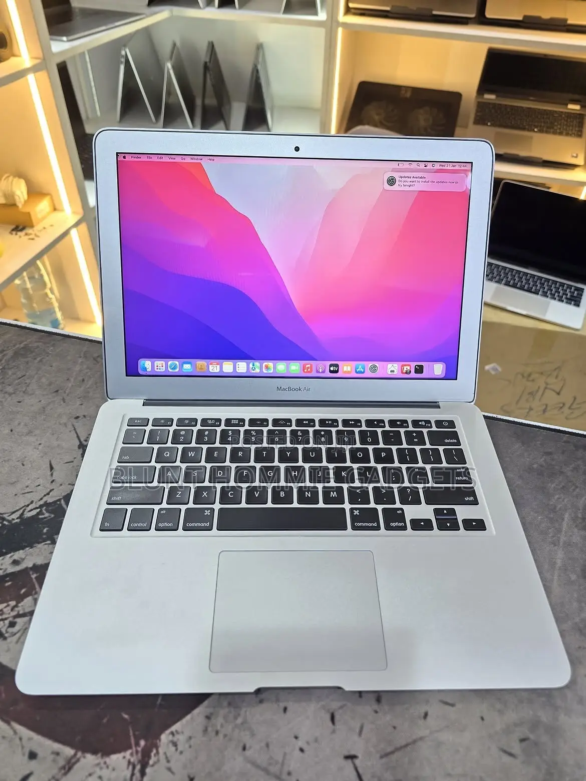 Laptop Apple MacBook Air 2015 8GB Intel Core i7 SSD 256GB