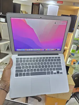 Laptop Apple MacBook Air 2015 8GB Intel Core i7 SSD 256GB