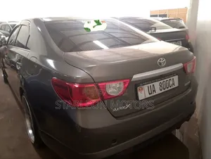 Toyota Mark X 2011 Gold