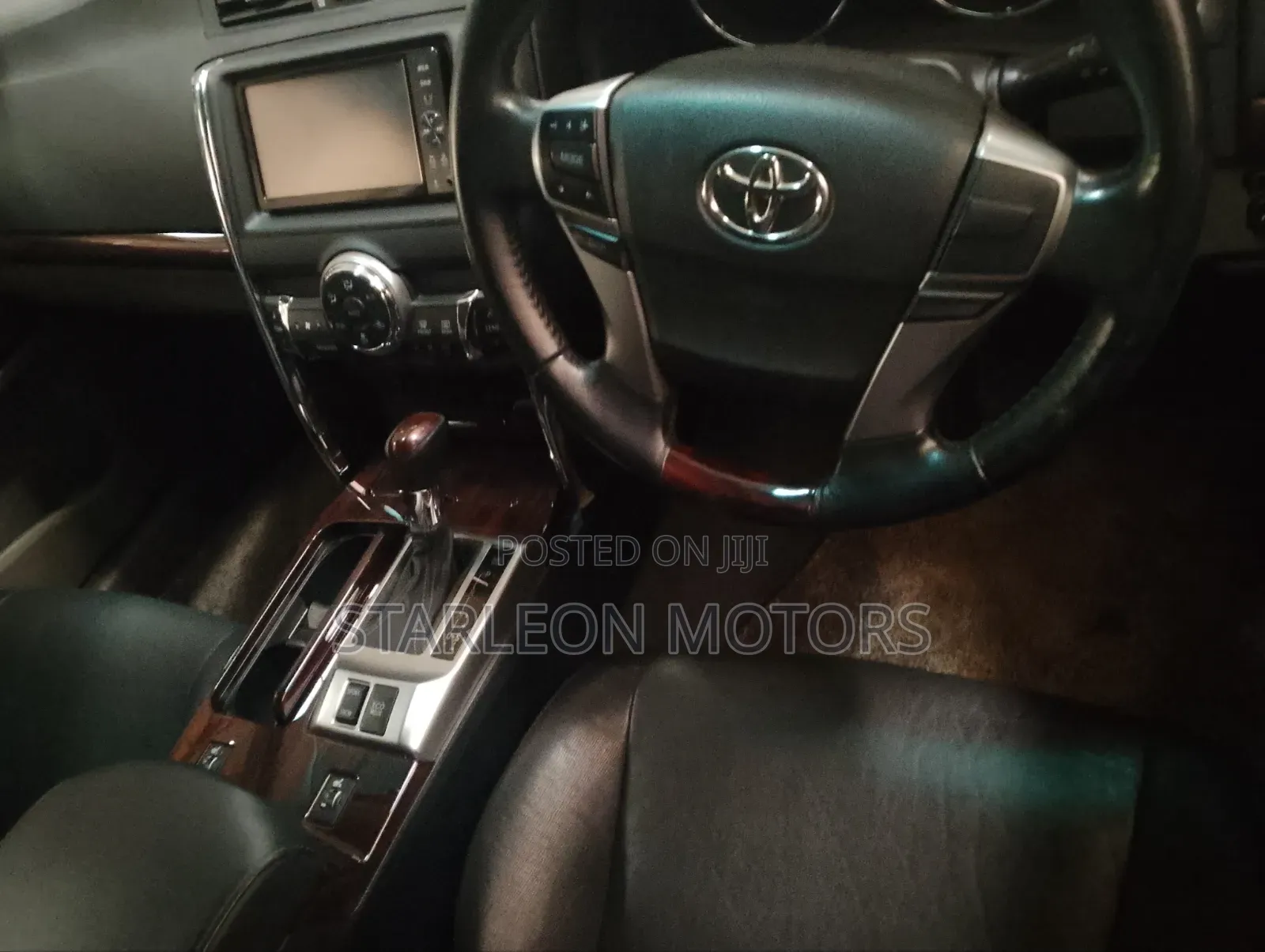 Toyota Mark X 2011 Gold