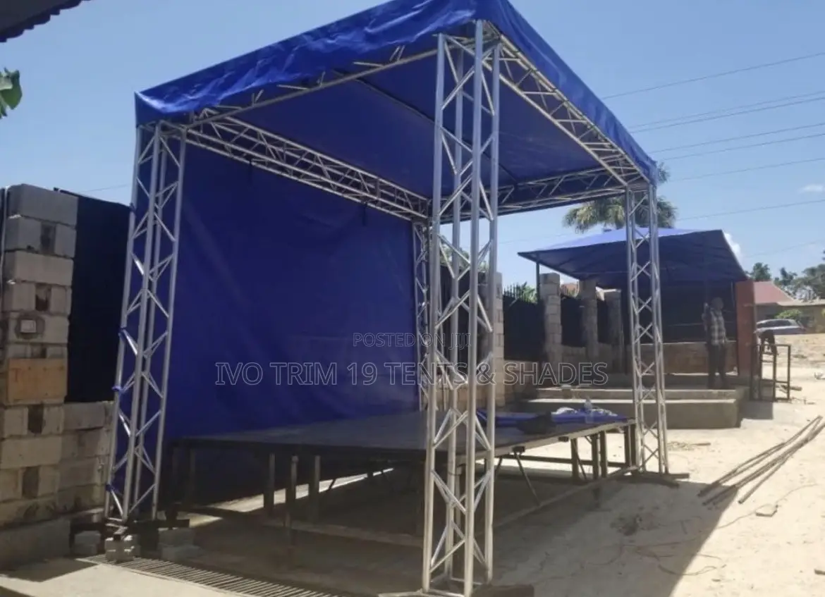 A Modular Outdoor Event Stage
