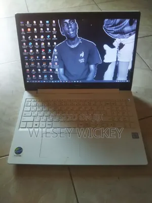 Laptop NEC 4GB Intel Core 3 HDD 500GB