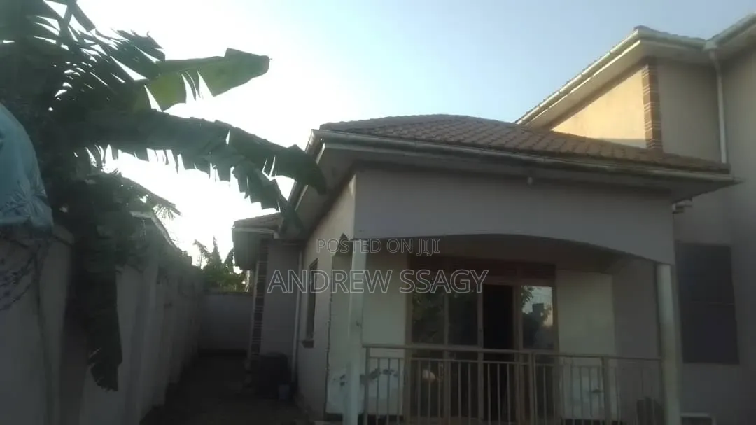 Furnished Mini Flat in Katabi for sale