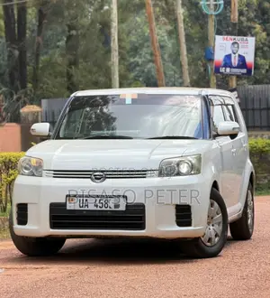 Toyota Corolla Rumion 2009 White