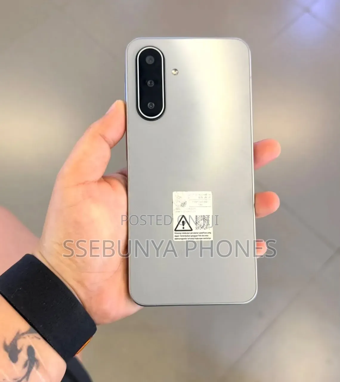New Samsung Galaxy A17 5G 256 GB Silver