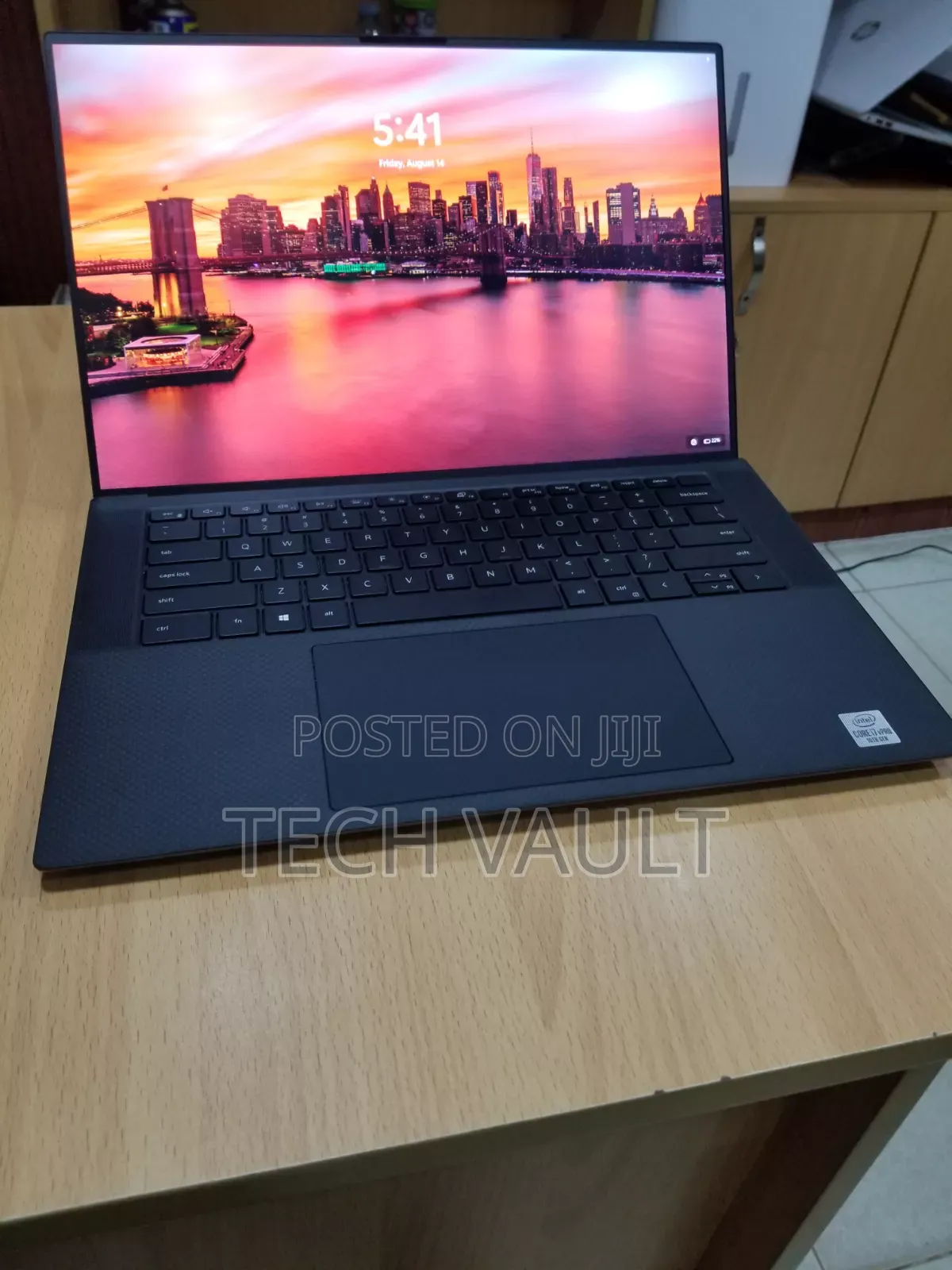 New Laptop Dell Precision 5550 16GB Intel Core i7 SSD 512GB
