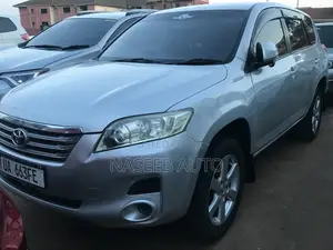 Toyota Vanguard 2009 Silver