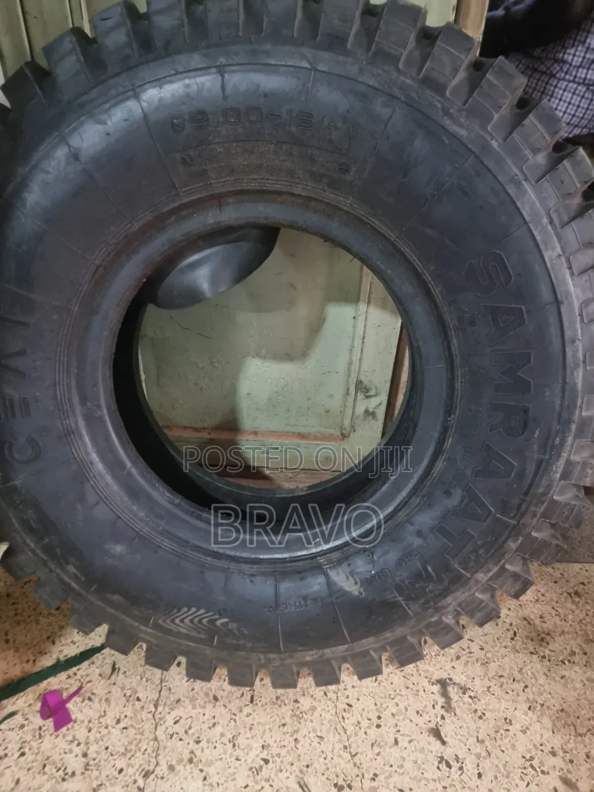 9.00R16 New Tires Will 20 Ply Rating.