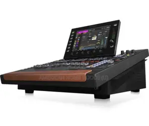 Behringer WING COMPACT 48-Channel / 28-Bus Full-Stereo Digital Mixer