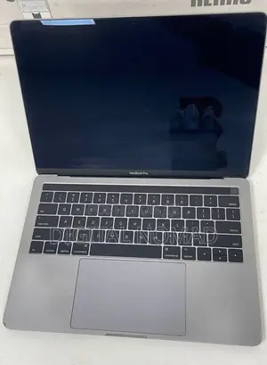 Laptop Apple MacBook Pro 2018 8GB Intel Core i5 SSD 256GB