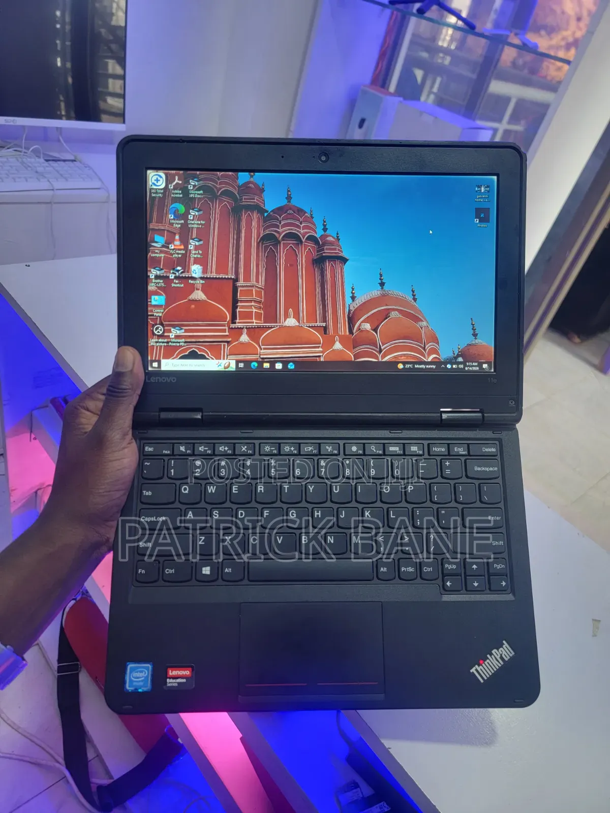 Laptop Lenovo ThinkPad 11e 4GB Intel Celeron SSD 128GB