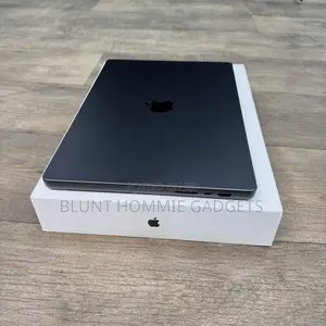 New Laptop Apple MacBook Pro 2026 M5 Max 128GB Apple M5 Max SSD 2T