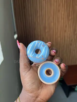 Iman of Noble Donut Shaped Lip Balm - Bubblegum