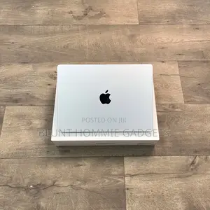 Laptop Apple MacBook Pro 2023 M2 Pro 16GB Apple M2 SSD 512GB